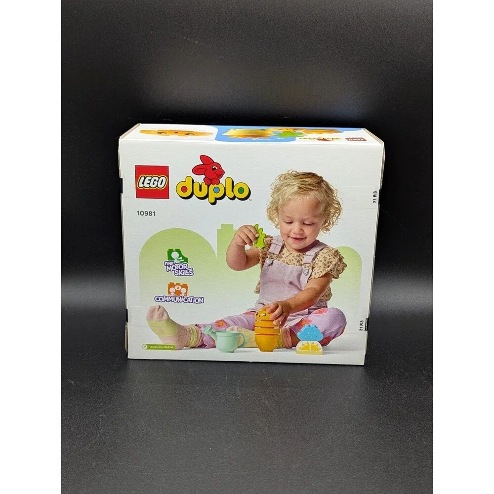 LEGO Duplo 10981 Growing Carrot Stacking Toy for Babies 11 Pcs Retired New